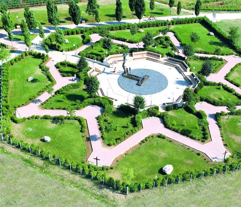 Hotel Herceg Medjugorje Exterior photo